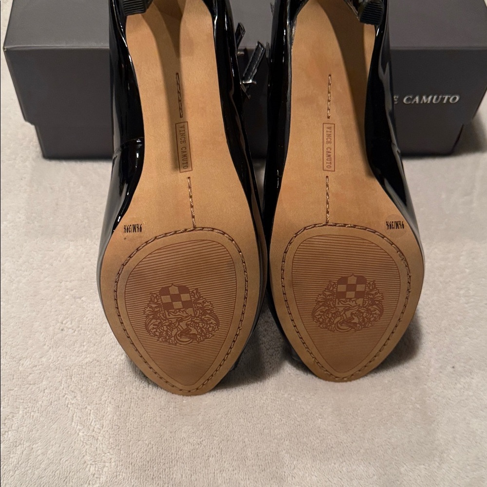 Vince Camuto Glossy Black Peep Toe Heels - Picture 4 of 6